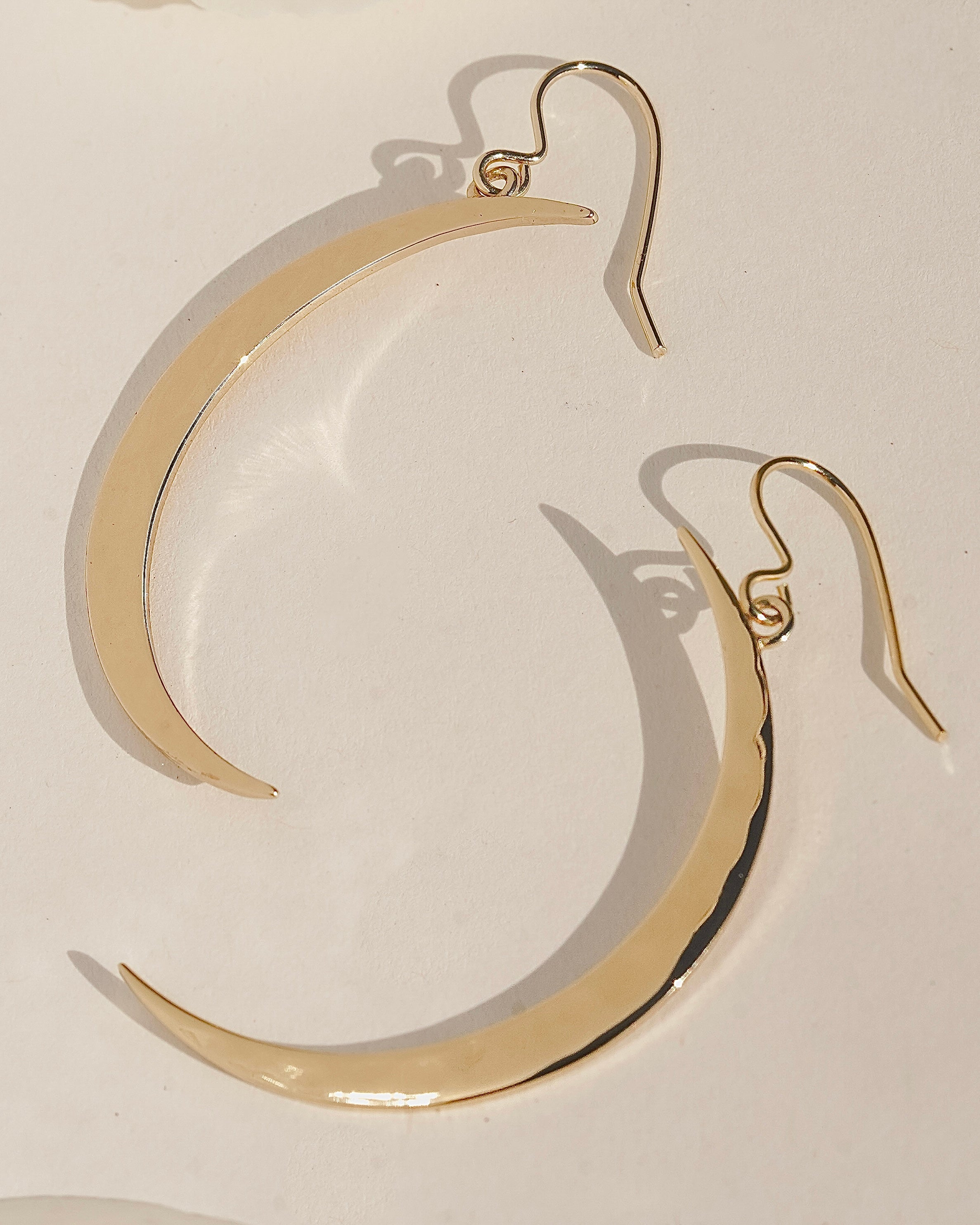 Crescent Moon Earrings - different color – OfelWay