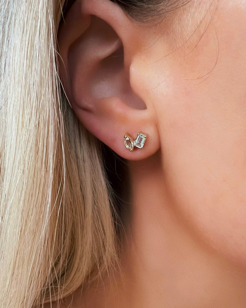 Toi et Moi Studs