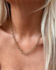 Knot Necklace