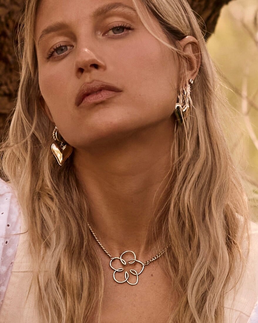 La Fleur Necklace