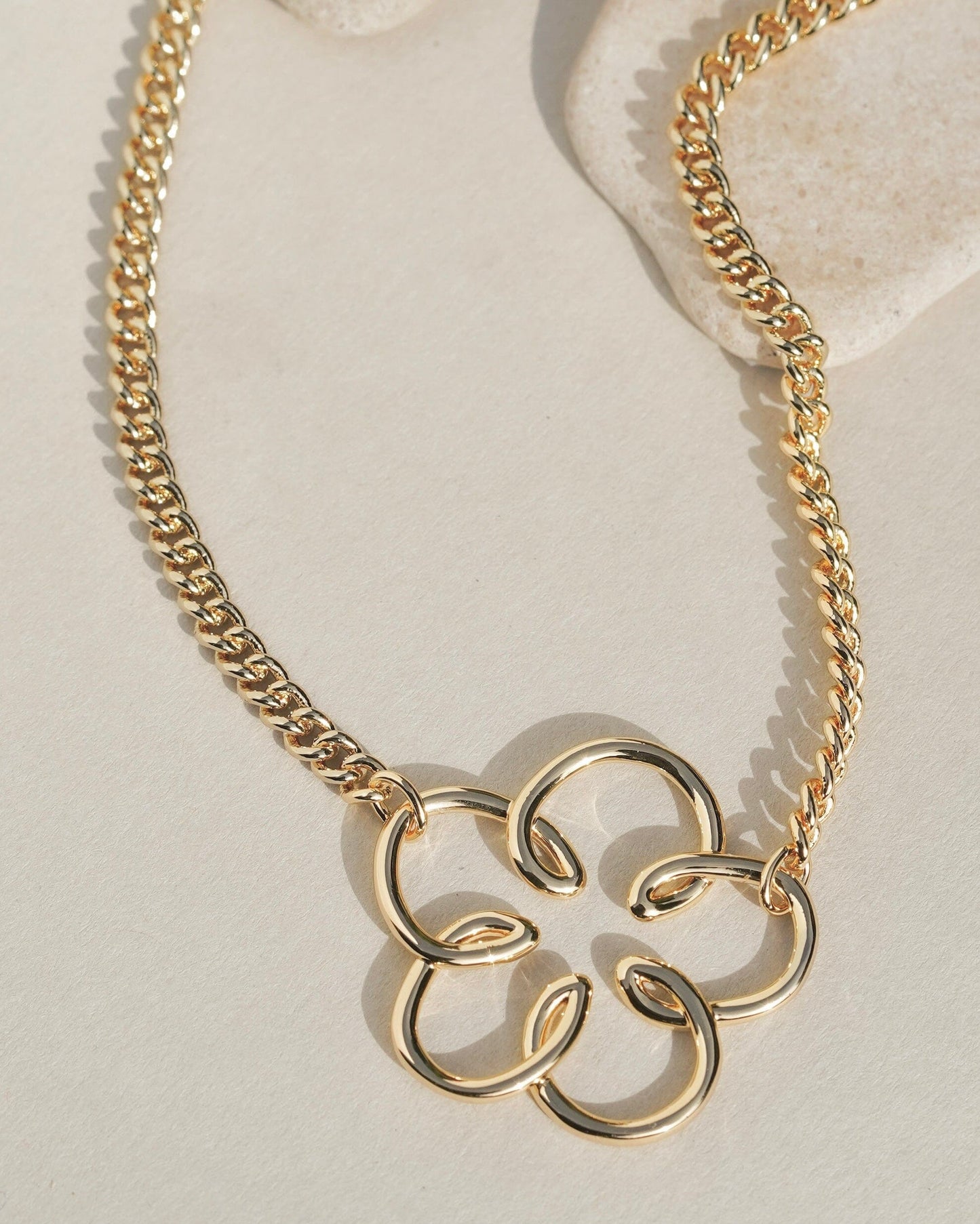La Fleur Necklace