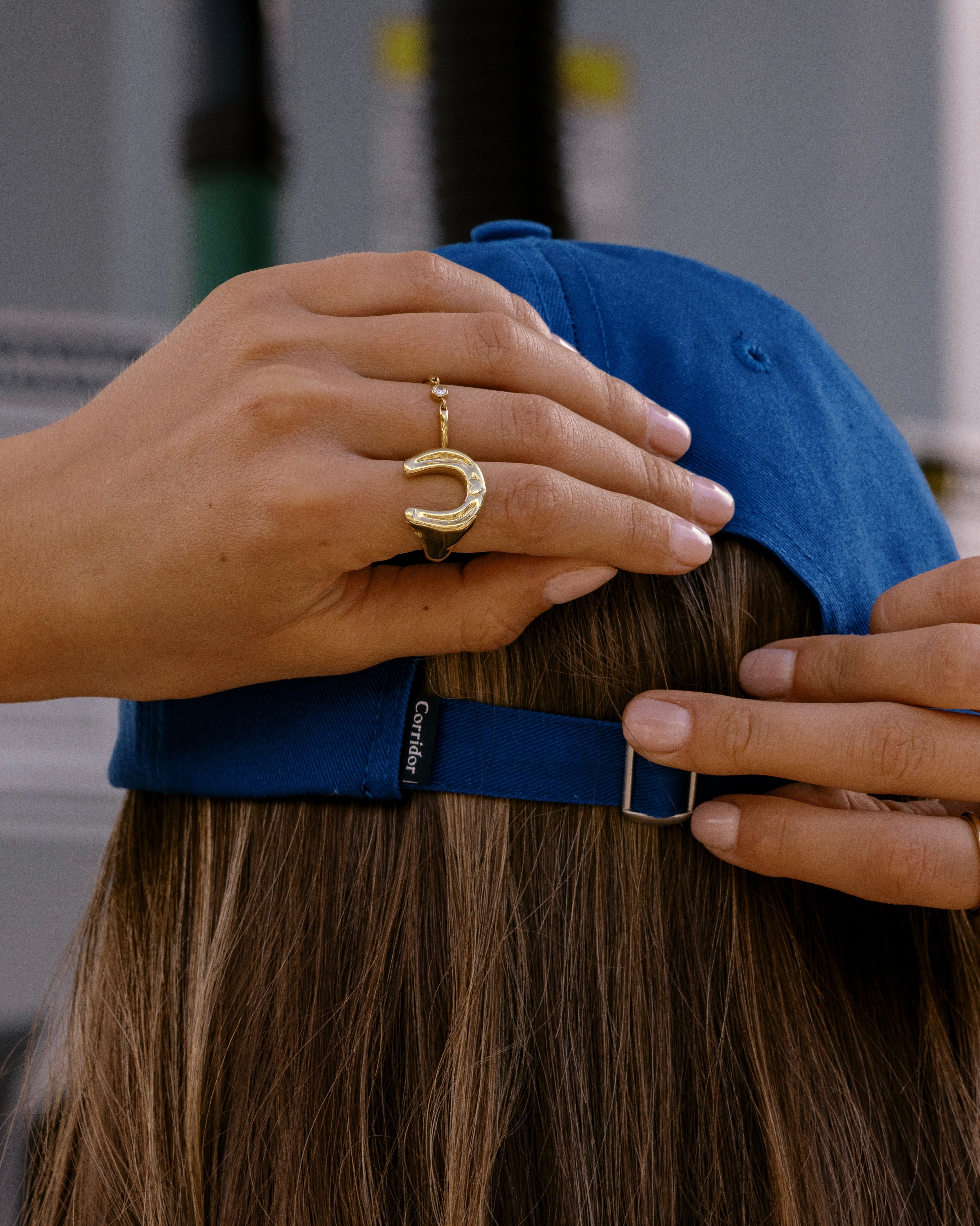 Lucky Horseshoe Waterproof Ring - Gold & Silver – James Michelle
