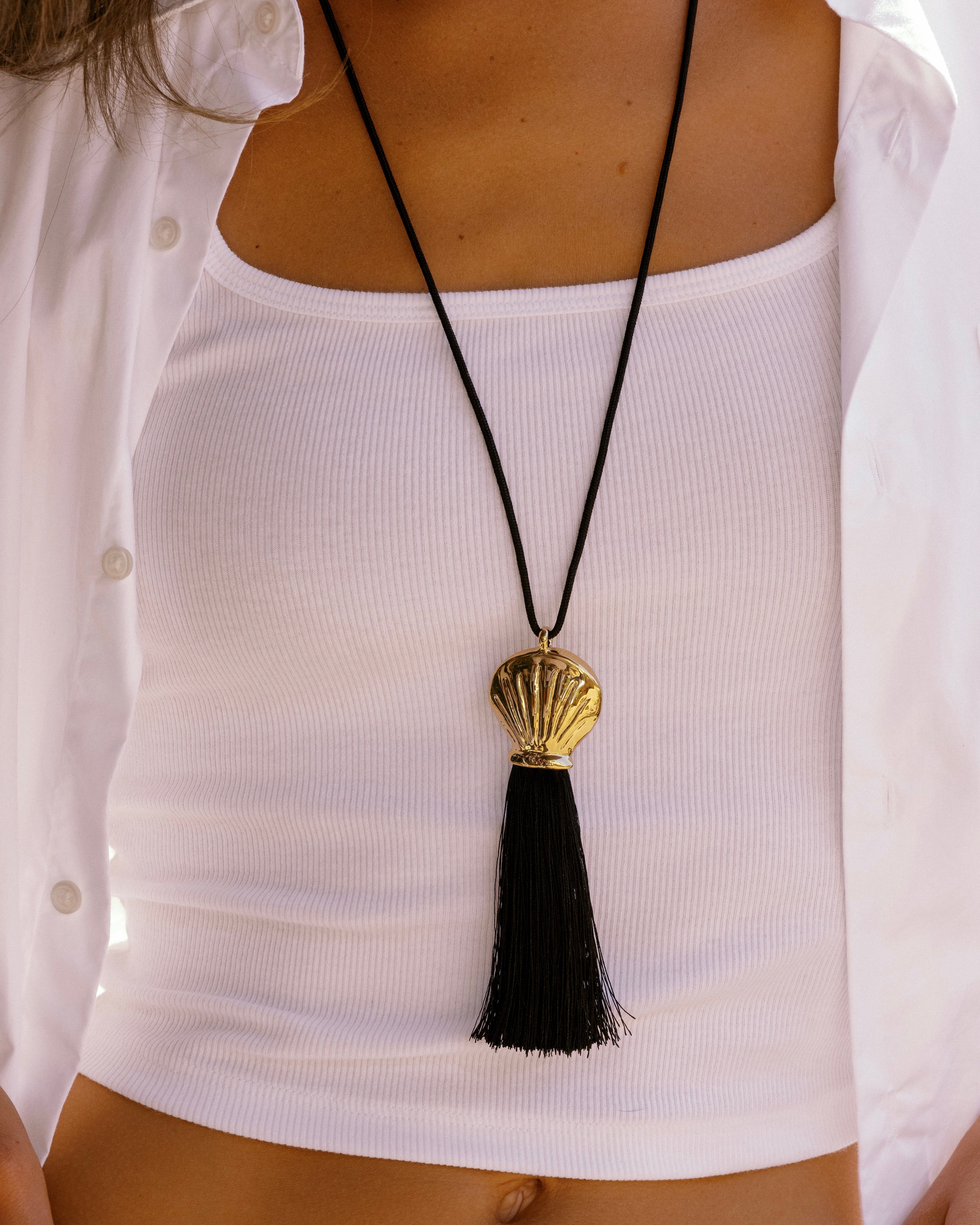 Shell Tassel Necklace – James Michelle