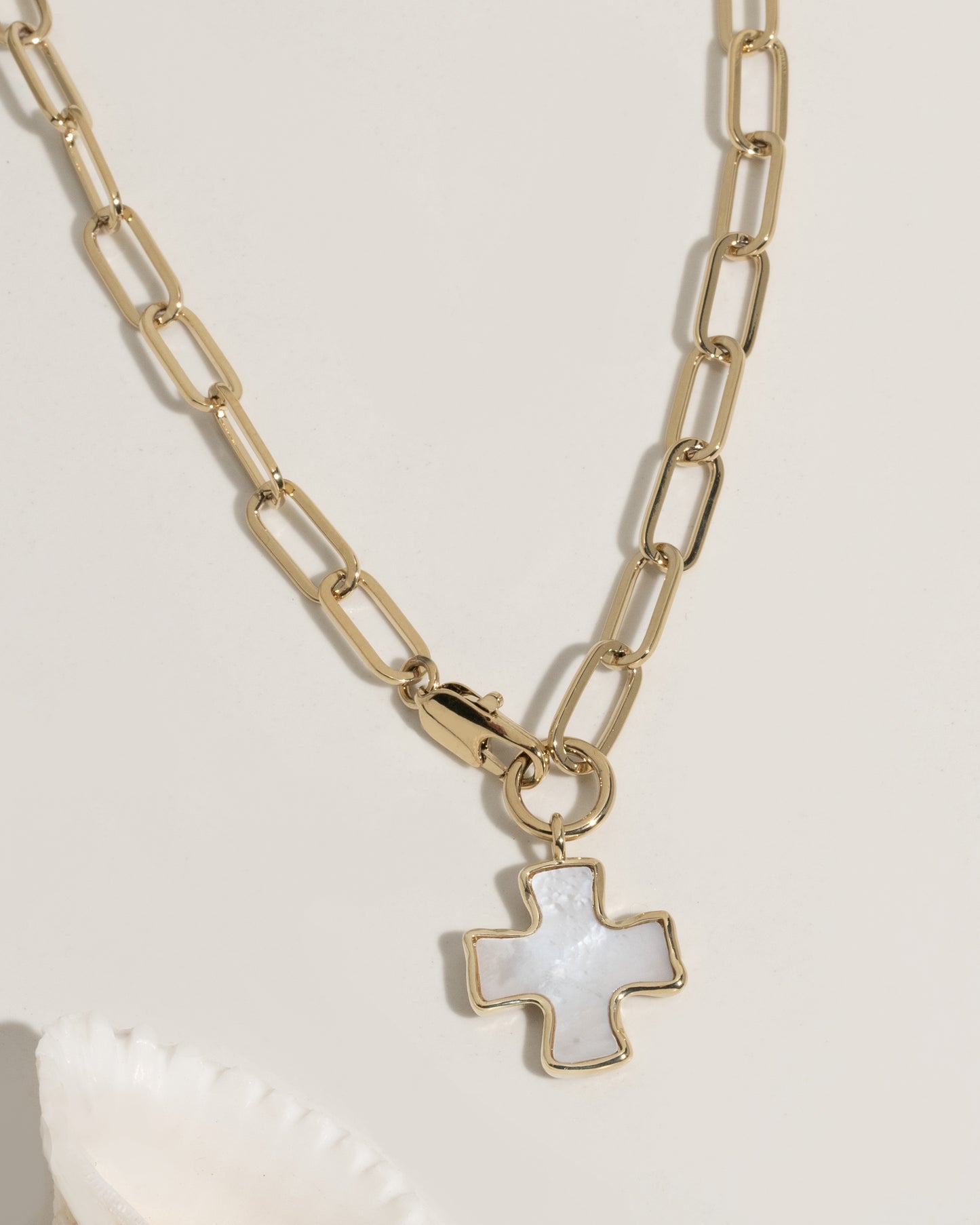 Pearl Chunky Cross Chain Necklace