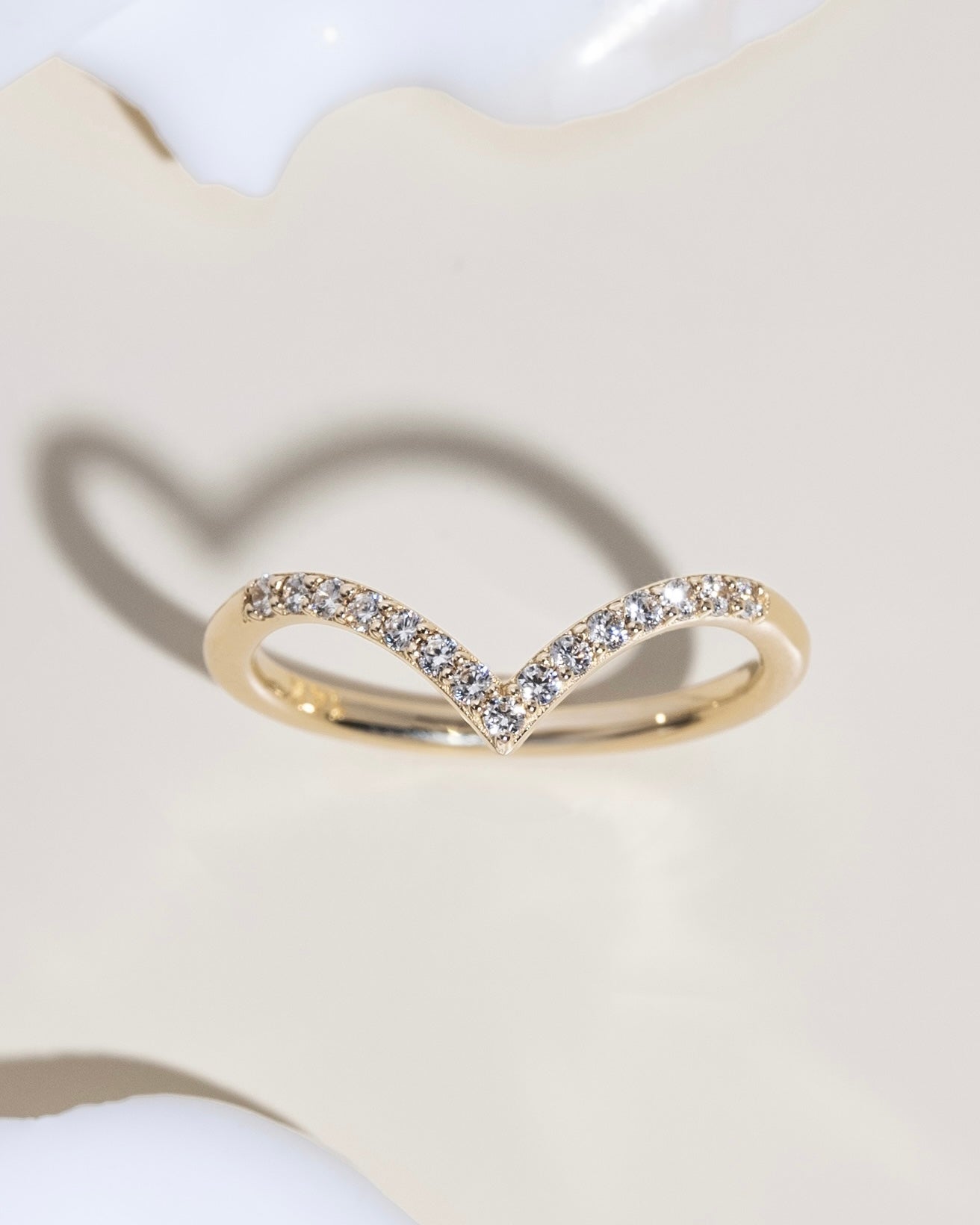 Diamond Chevron Band