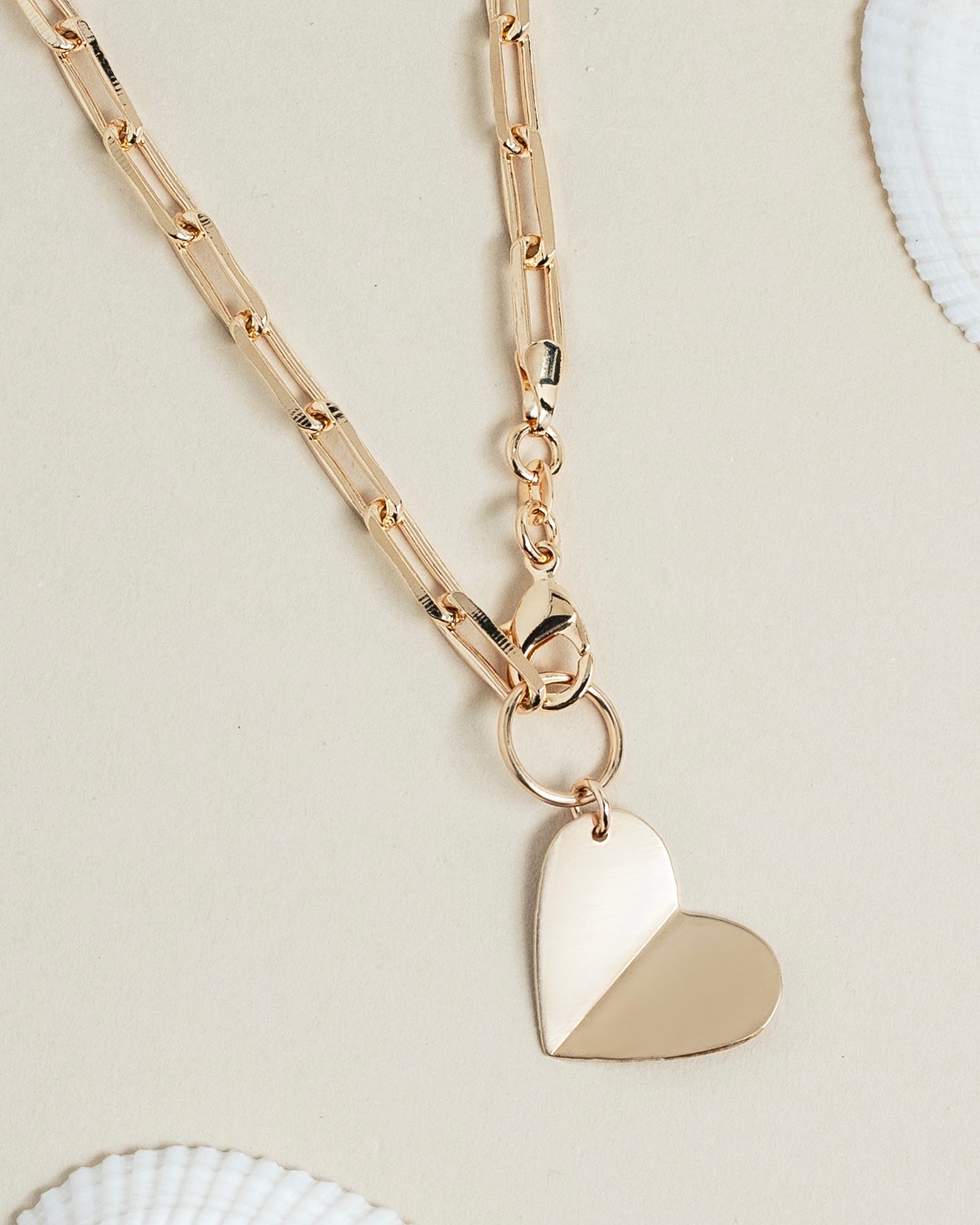 Amor pendant clearance