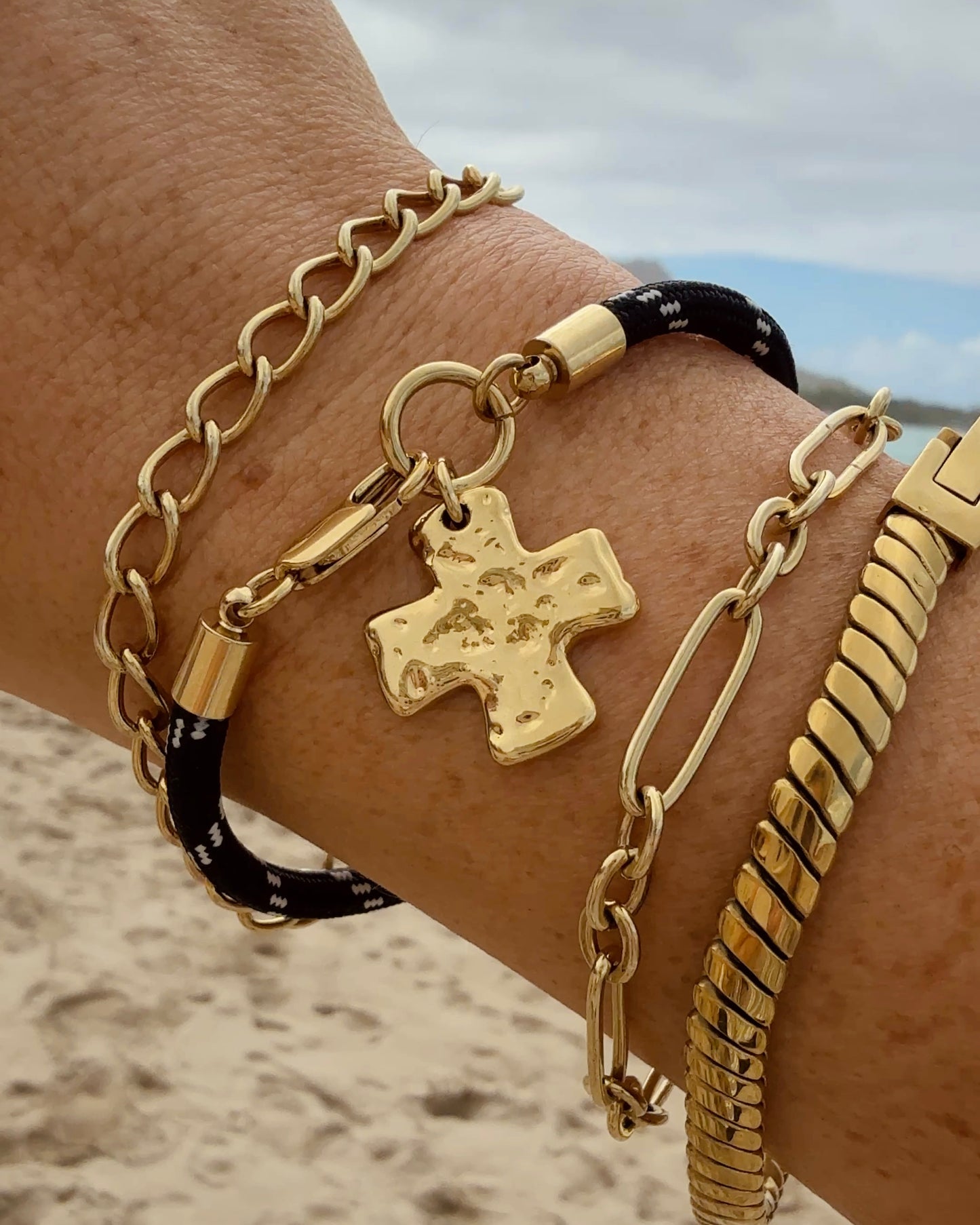Chunky Cross Cord Bracelet