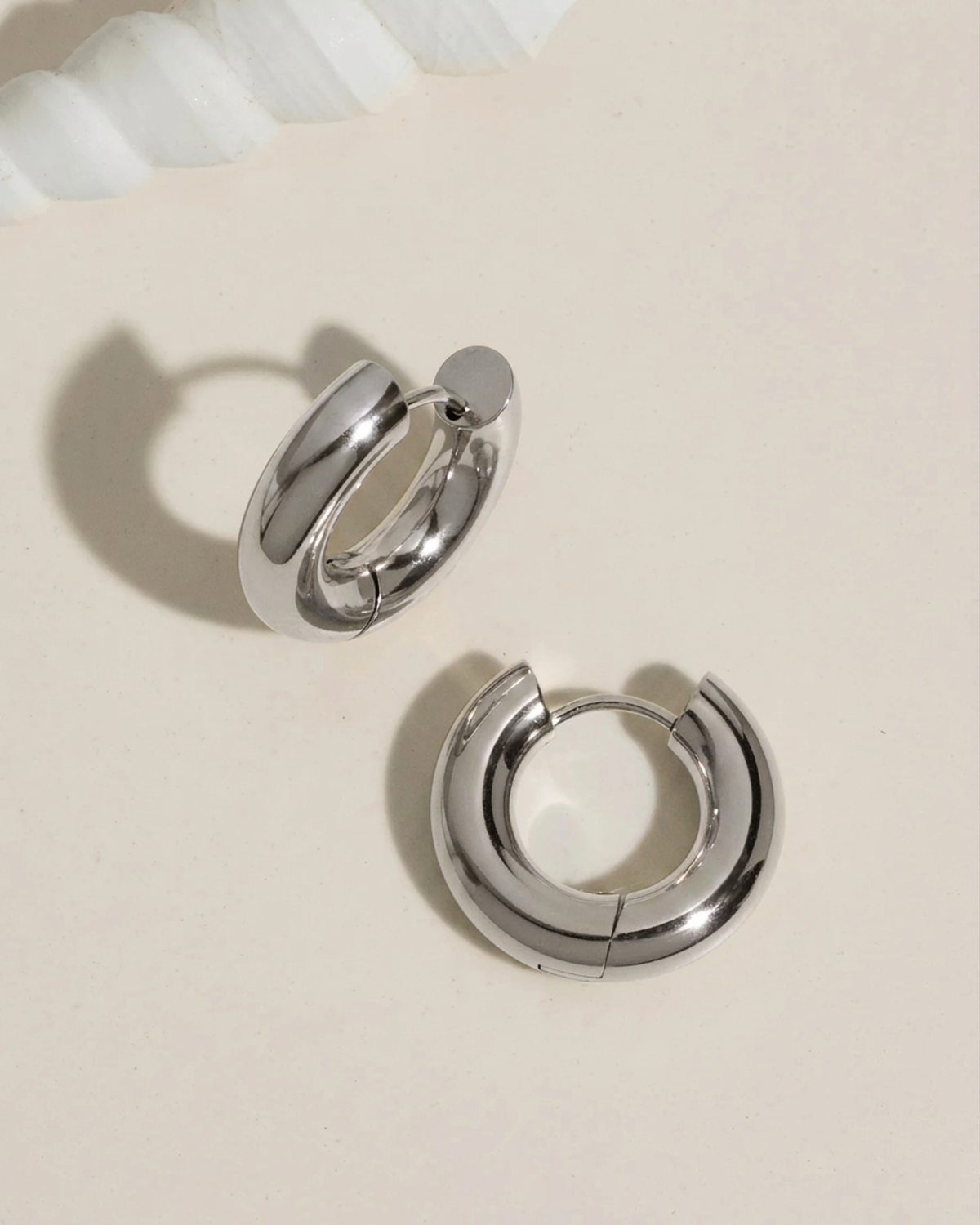 Lil Tube Hoops – James Michelle