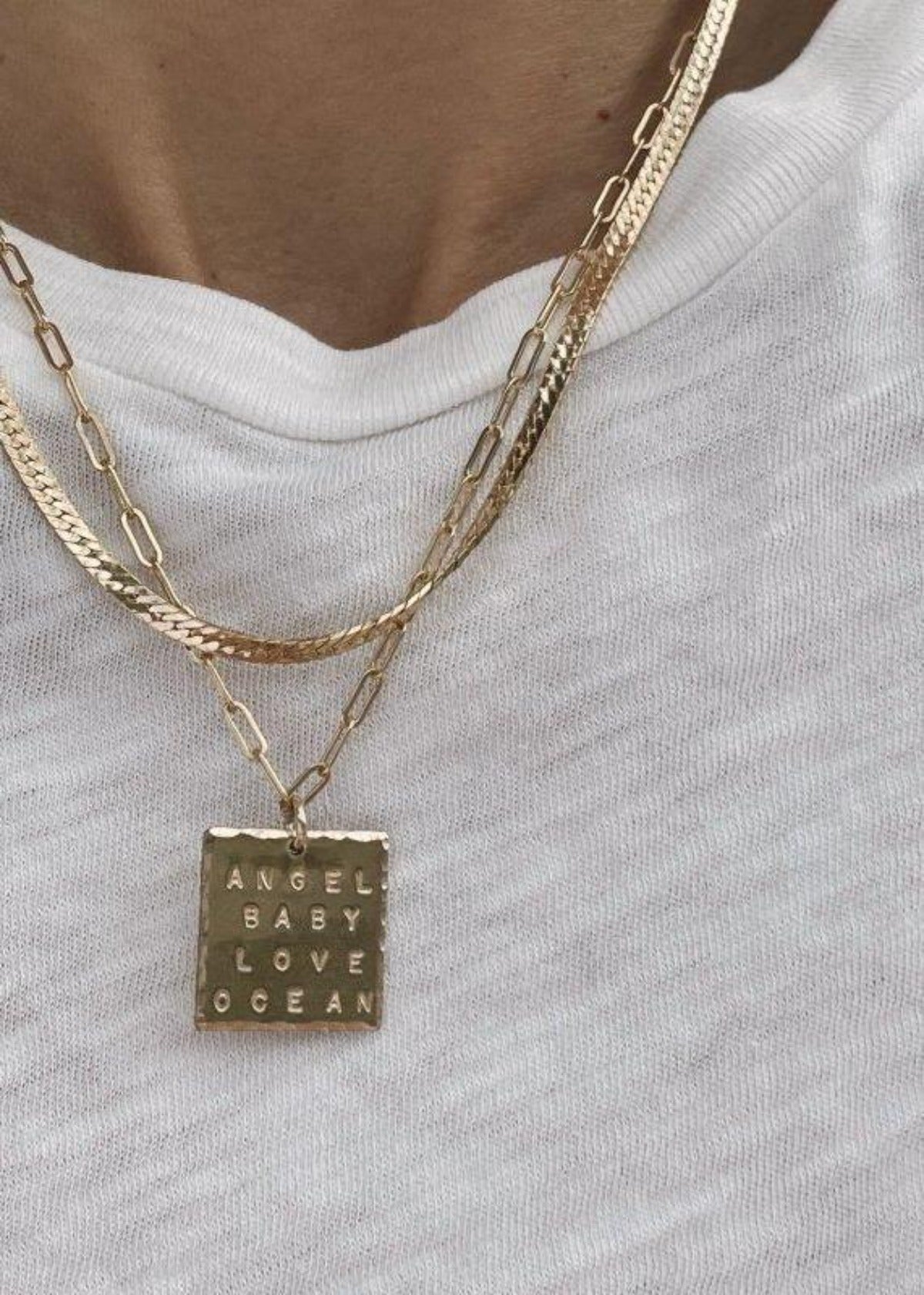 Gold necklace with korea on sale stamp